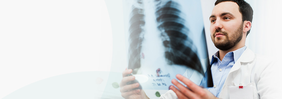 Diagnostyka chorób układu oddechowego i nowotworów płuc. <br /> Leczenie astmy, POChP i bezdechu sennego.